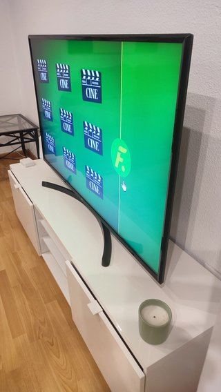 Mueble TV blanco 160x45. 2 cajones y 3 estantes.