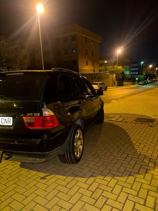 BMW X5 e53