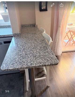 Cocina completa con campana y fregadero