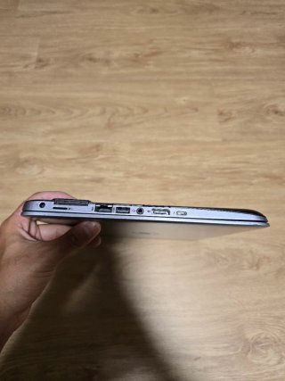 HP 840 G3 i5 256GB SSD 8GB RAM