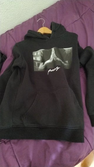Sudadera con estampado Pray