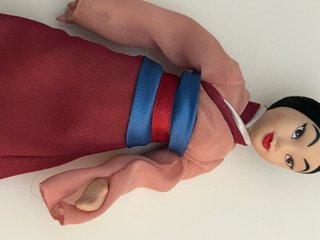 Muñeca Mulan Disney Vintage Cerámica