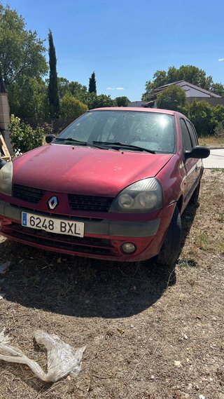 Renault Clio 2002