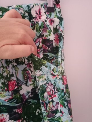 Falda estampada floral mujer