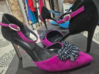 Zapatos de tacón Ezzio azules y fucsia