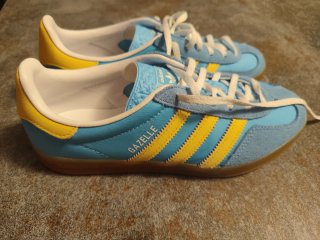 Adidas Gazelle Talla 39 1/3 Nuevas