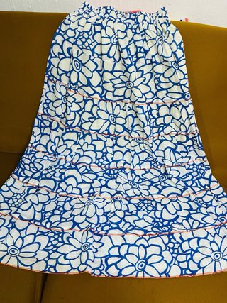 Vestido playero azul con lentejuelas