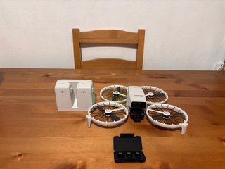 DJI FLIP Drone con accesorios