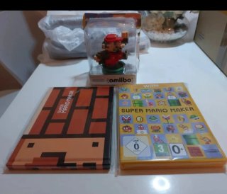 Super Mario Maker WiiU + Amiibo + Libro