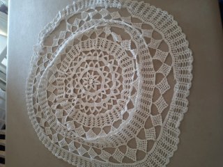 Mantel tejido crochet blanco