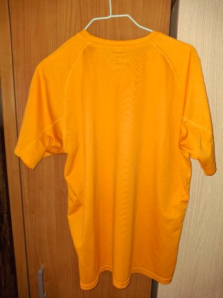 2 Camisetas Camuflaje y Naranja, Talla M