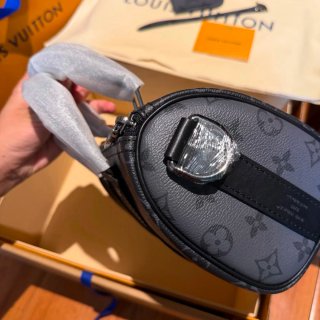 Borsetta Louis Vuitton Grigia Monogram