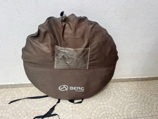 Tenda Berg 3/4 pessoas usada