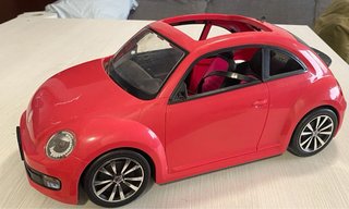 Coche Barbie Volkswagen Escarabajo Rojo