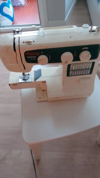Máquina de coser Brother