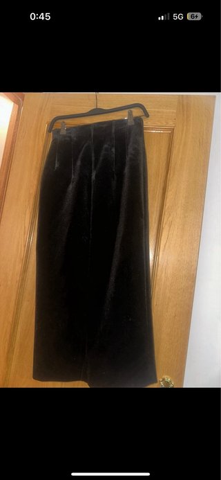 Falda Zara Terciopelo Negra Botones Dorados Nueva