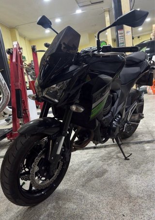 Kawasaki Z800E 2016