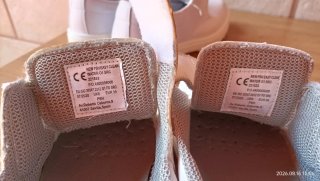 Zapatos Sanitarios Blancos Talla 39