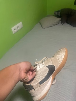 Zapatos Nike Streetgato Futsal Beige/Negro