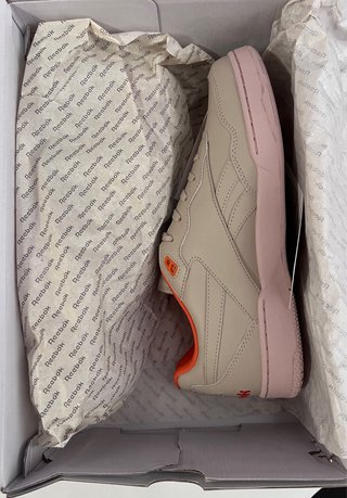 Reebok Vintage 43