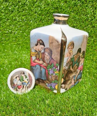 Antigua Licorera Porcelana Vintage. MURILLO y ORO