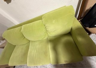 Sofá verde de tela
