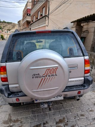 Opel Frontera 2003