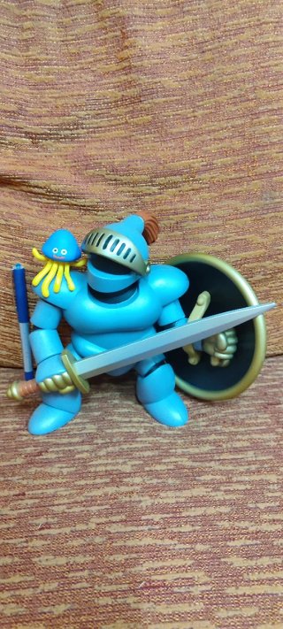 Figura Armadura errante con Medulimo Dragon Quest