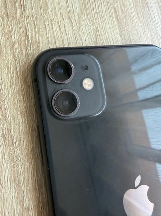 iPhone 11 64GB Negro - Batería 100%