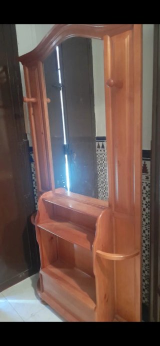 Mueble recibidor con espejo