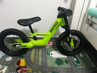 Bicicleta sin pedales Berg Biky City 2.5-5 años