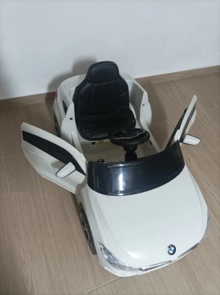 Coche Eléctrico Infantil BMW Blanco
