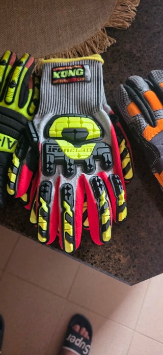 Guantes ISSALINE Naranja y Negro Talla M/L