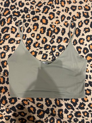 Top Bershka verde talla XL