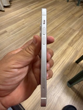 iPhone 12 Buen Estado