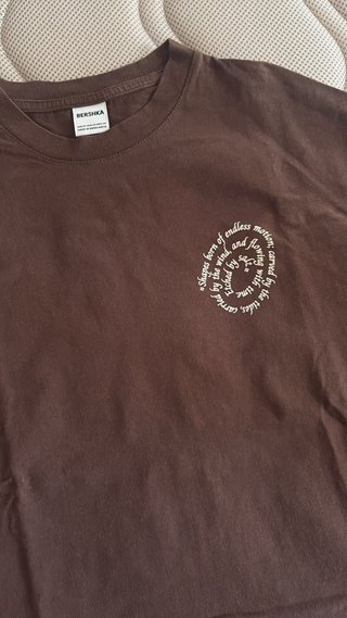 Camiseta Marrón Bershka Talla XS