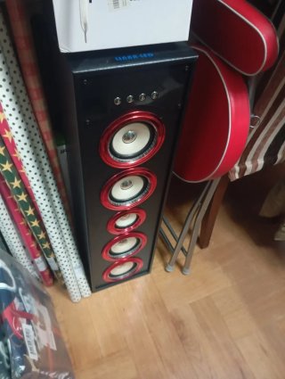 Linar-Led 5 altavoces negros y rojos