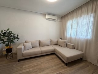 Sofá chaiselongue beige tela
