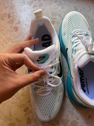 Nike Vomero 18