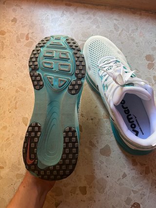 Nike Vomero 18