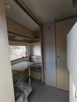 Caravana Knaus 750kg con A/A