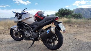 Cagiva V raptor 1000