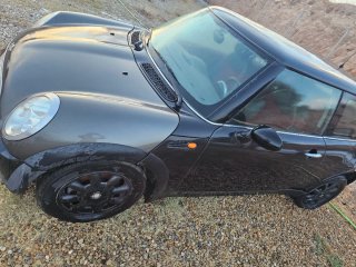 MINI one 2004