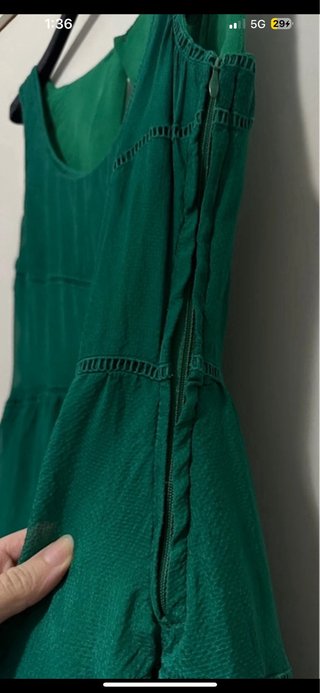 Vestido largo verde sin mangas celebración verano