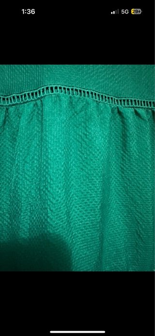 Vestido largo verde sin mangas celebración verano