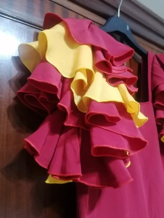 Traje Flamenca Volantes Rojo y Amarillo