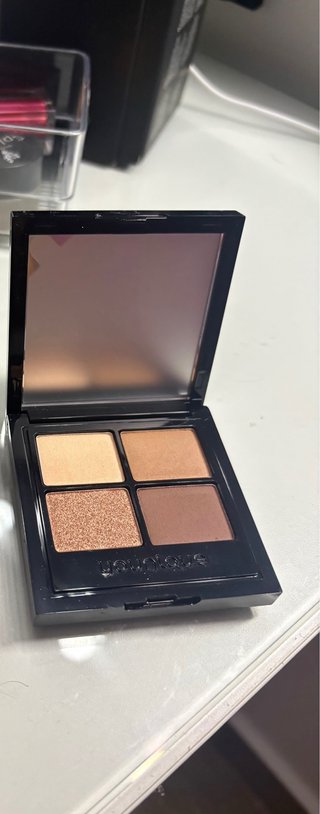 Paleta de sombras Younique