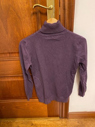 Jersey morado cuello alto