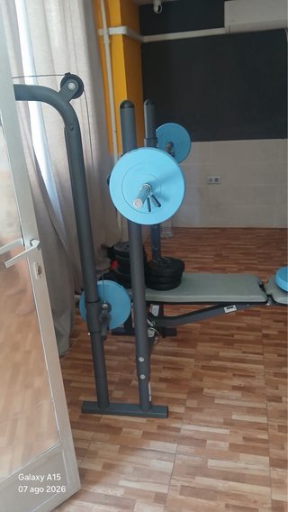 Máquinas de Gimnasio Multifuncional y Bicicleta