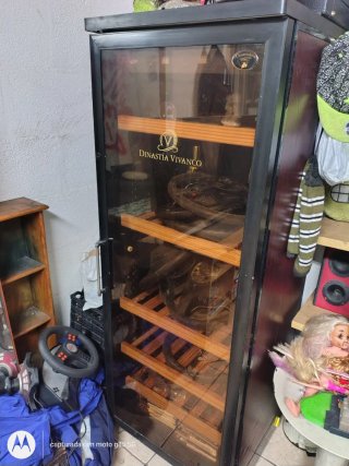 Vinoteca Nevera de vinos Dinastía Vivanco